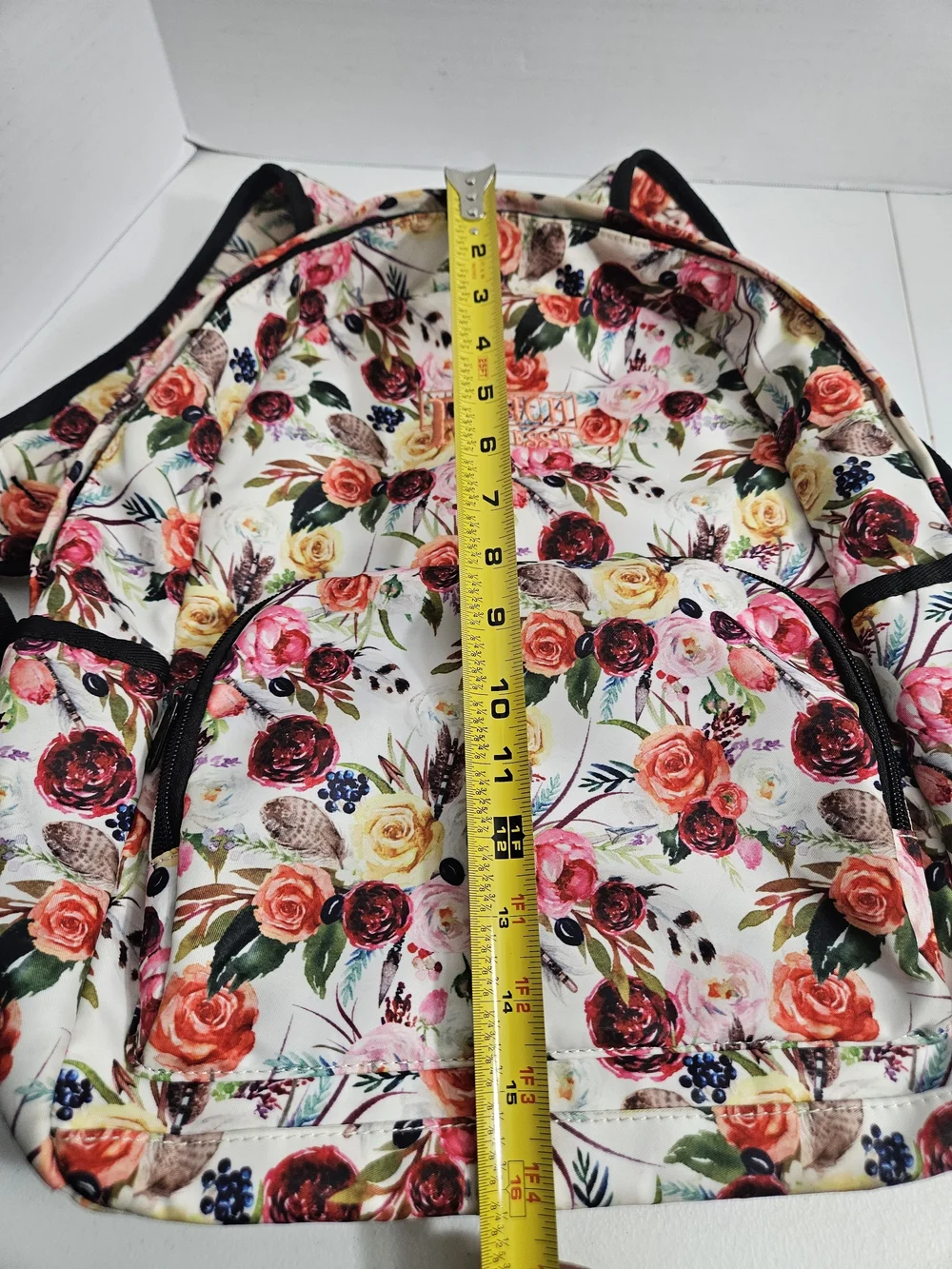 Ranch Dress'N Floral Print Backpack - White Multicolor Roses Excellent Condition